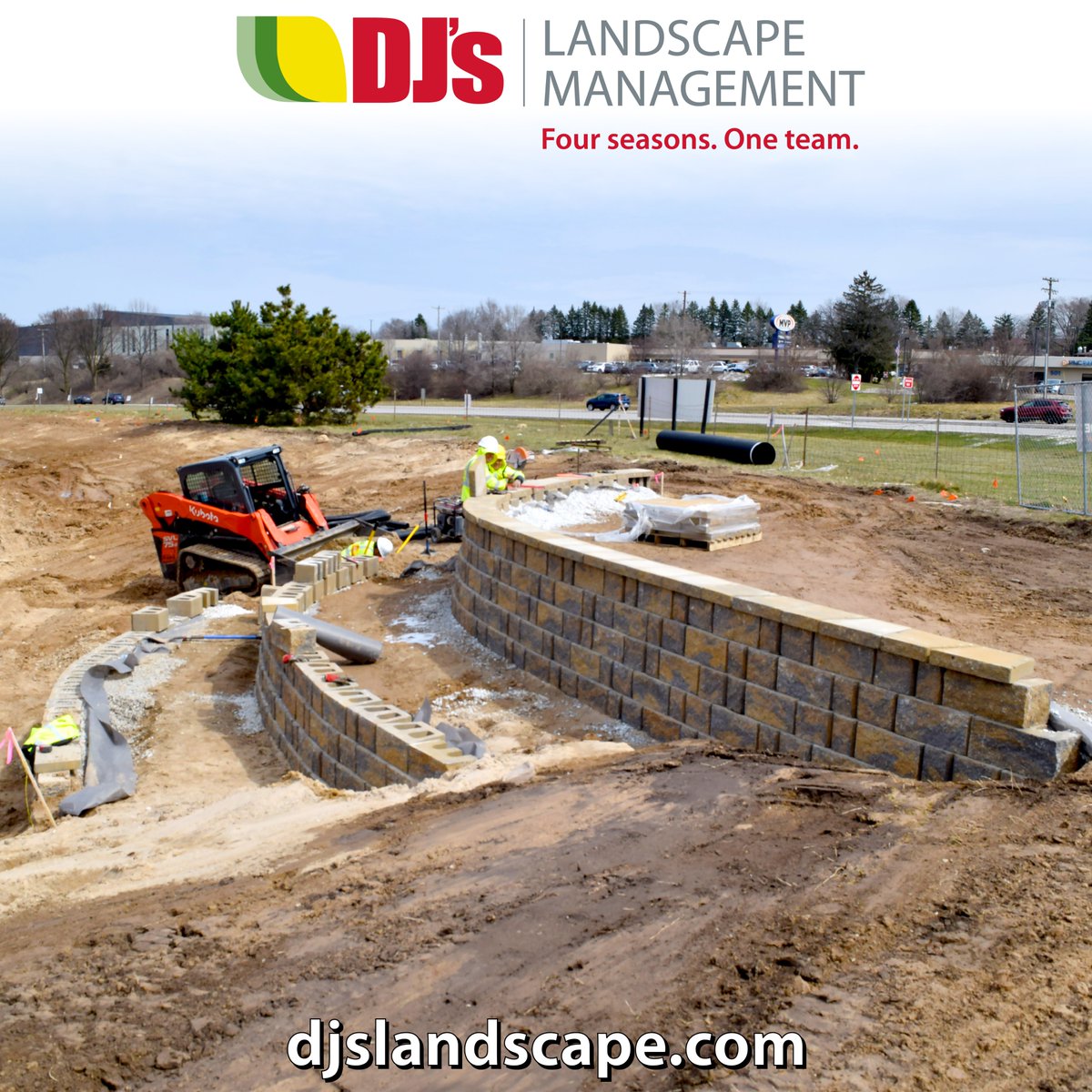 #TeamDJ #GrandRapids putting together a three-tier retaining wall in #Rockford with the usual precision our customers expect and deserve! djslandscape.com
#hardscapelife