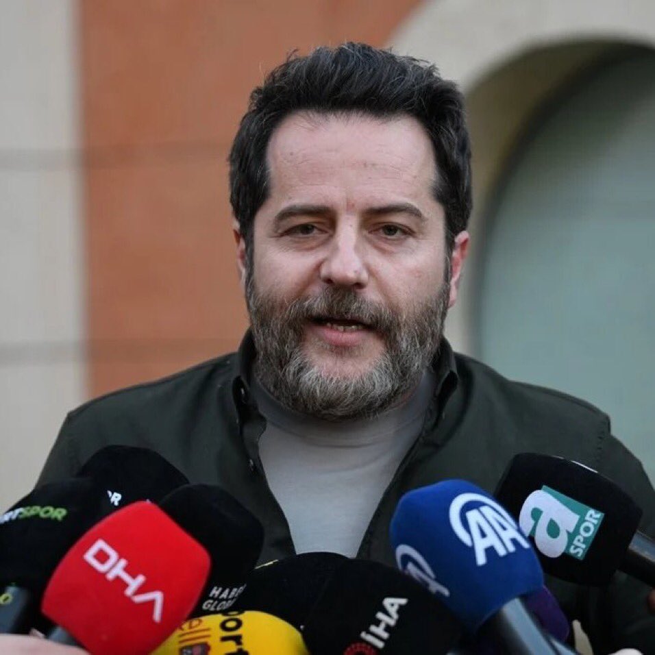 Psikolojik üstünlük.Yalı çocuğunun tüm ayarlarını bozdu.Rabbim başımızdan eksik etmesin.