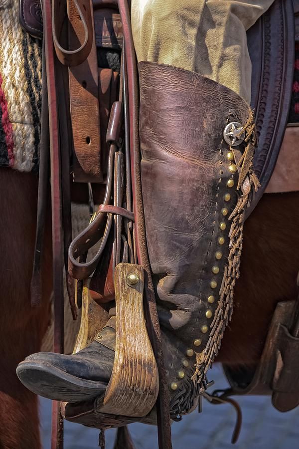 joancarroll's tweet photo. Boots of a Drover! https://t.co/T216dgVkXy #cowboyboots #Bootstrap #western #westernboots #authentic #cowboytack @joancarroll https://t.co/eexkyvpqxT