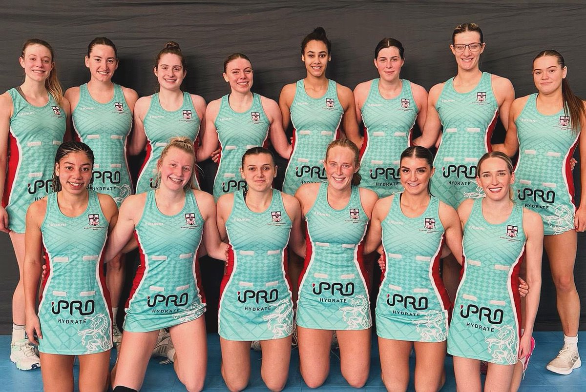 🏐 | Last weekend saw the @engunisport netball squad travel to wales to take on @WalesNetball_ U19 and U21s 👊 Both matches were as curtain raiser before the @NetballSL game between @cardiffdragons_ and @Pulse_Netball 🔥 ♥️🤍