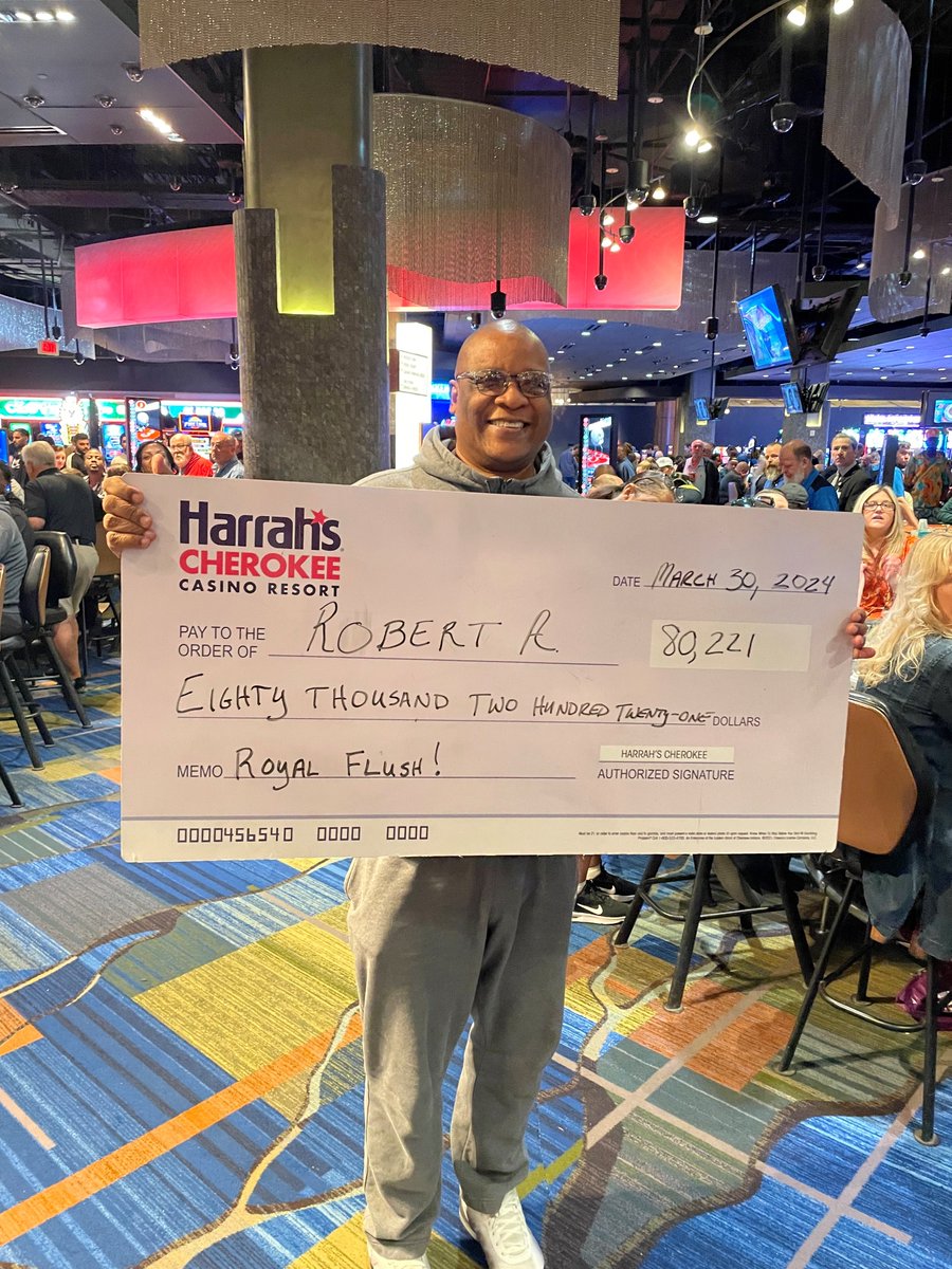 Congrats to Robert who joined in on the latest Royal Flush wins at #harrahscherokee! 🥳 __________ 21+ Know when to stop before you start. Gambling problem? Call 1-800-522-4700