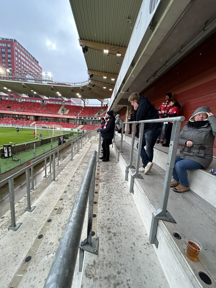 NyBBan8's tweet photo. @TimmySiik Vi är med er ❤️ https://t.co/elKBz93rSq