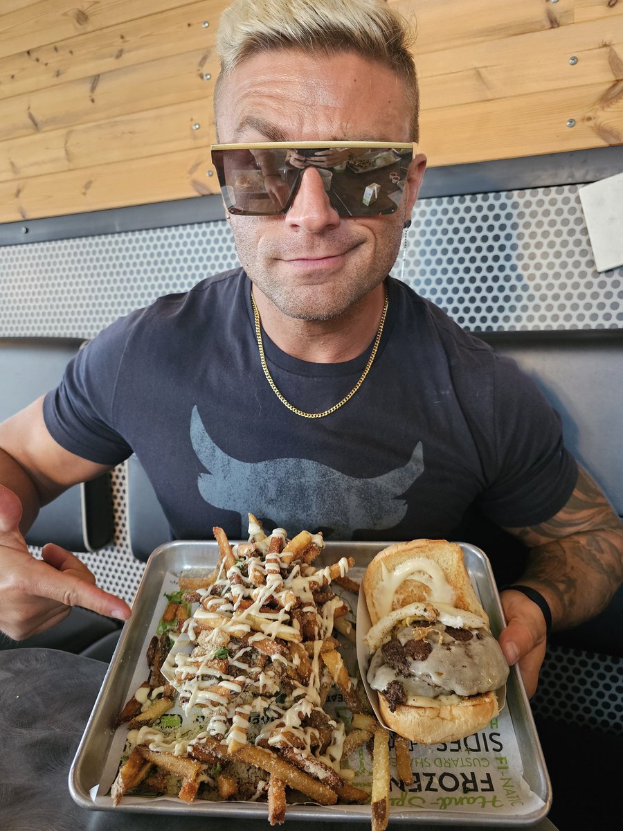 I'm the C.E.O. - the Cheif Eating Officer 🍔😋😎 🍟🍔 @BurgerFi #thatdude #jamiestanley #americasjawline #patentpending #prowrestling #prowrestler #workout #fitness #bodybuilding #bodybuilder #guyswholift #cheatmeal #cheatday #refeed #guyswhoeatburgers #burgers #fries