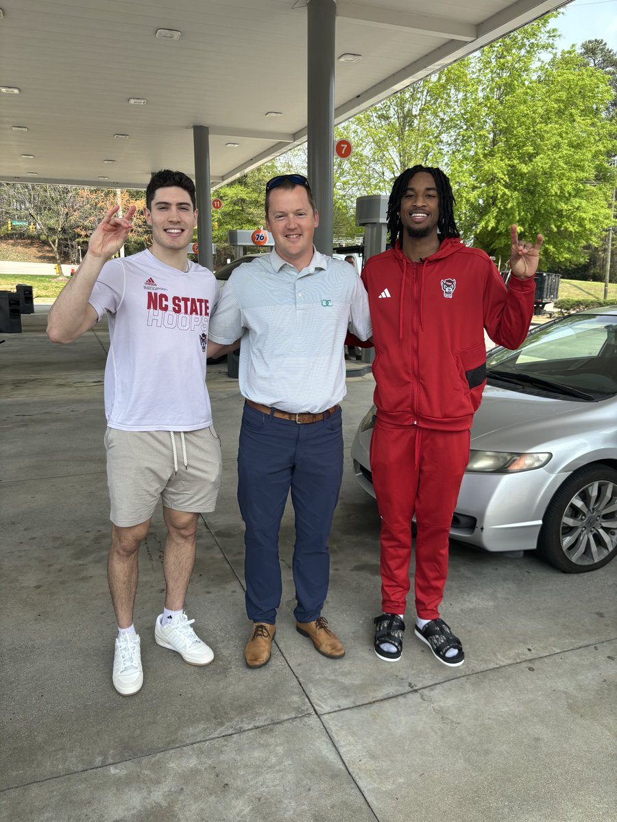 caniac45's tweet image. I happened to be driving past @BreezeThruNC listening to @giglio_OG and @joeovies and heard them say Jayden Taylor and Michael O’Connell were there. Pulled in and got this pic! Go Pack! #fuelyourgo
