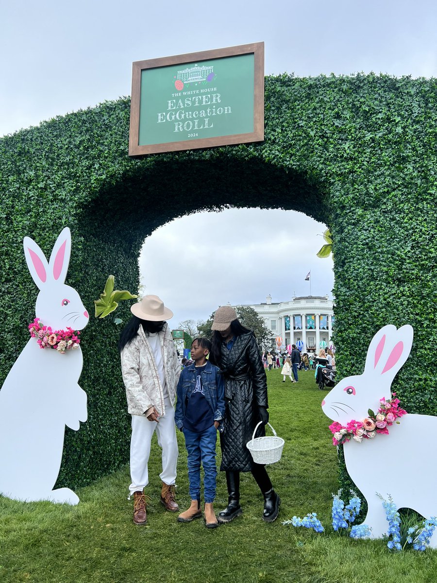 [Real] life, lately. 

Happy Easter from our family to yours. 🫶🏾✨

#EasterEggRoll