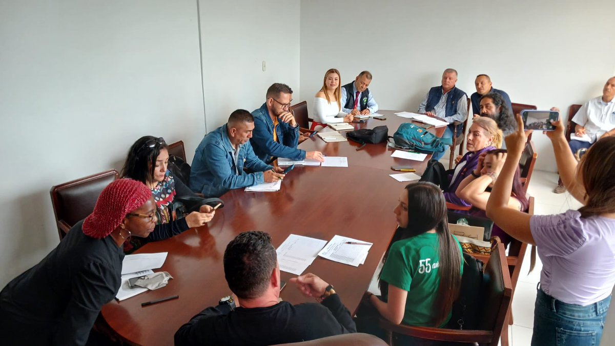 Sindicato de Educadores de Risaralda - SER tweet media