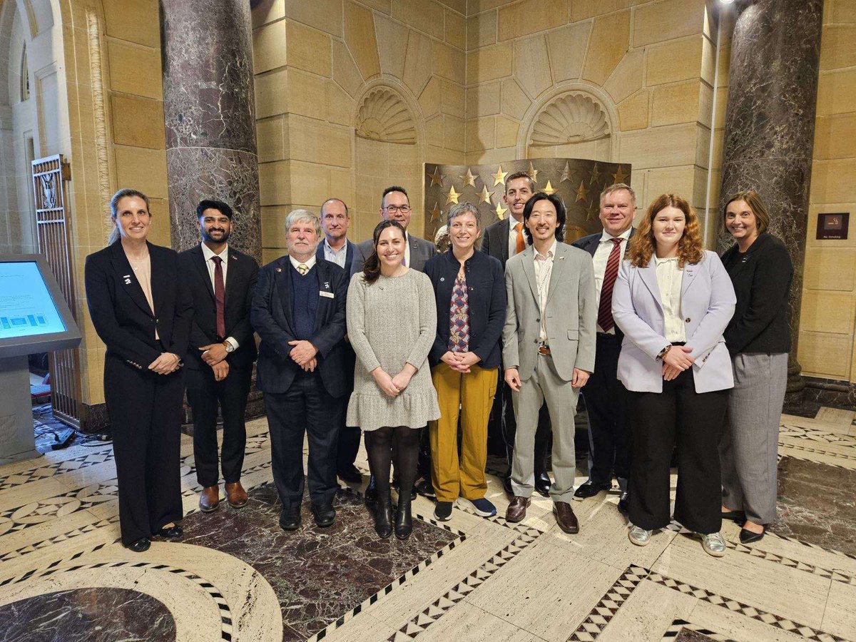 NOAA Office of Space Commerce (@commerceinspace) on Twitter photo OSC welcomed several Australian space companies from <a href="/spaceindustryoz/">Space Industry Association of Australia</a> for a briefing on <a href="/CommerceGov/">U.S. Commerce Dept.</a>'s role in promoting space commerce through policy, authorization & regulation, and (soon) spaceflight safety services
#SpaceDiplomacy OSC welcomed several Australian space companies from <a href="/spaceindustryoz/">Space Industry Association of Australia</a> for a briefing on <a href="/CommerceGov/">U.S. Commerce Dept.</a>'s role in promoting space commerce through policy, authorization & regulation, and (soon) spaceflight safety services
#SpaceDiplomacy