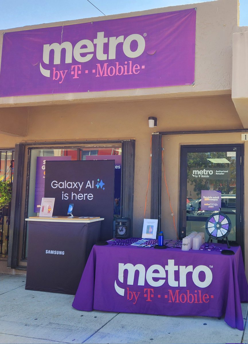 Come visit us today at Metro by T-mobile at 1016 SW 1st St in Little Havana for your introduction to the new #GalaxyAI available on the S23FE. Let us show you how you can communicate in 13 languages! Free demos and giveaways!!! @team3hcomm