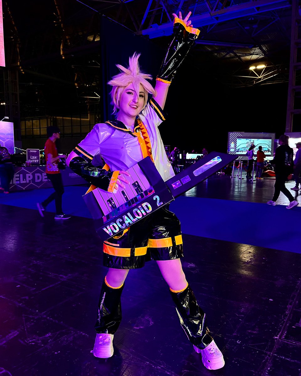 fairynovacos's tweet photo. So that’s @IGFestUK over for another 6 months but what a weekend it’s been! 

Roll on i73 already pls n thx 

#i72 https://t.co/iSeGksMf4V