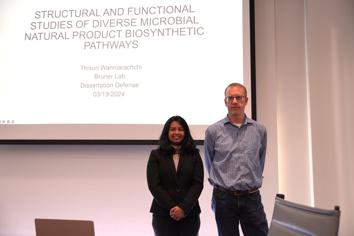 BrunerLab's tweet image. Congratulations to Thisuri Wanniarachchi for successfully defending her dissertation on the structural and functional studies of diverse microbial natural product biosynthetic pathways! We are all proud of you, and though we&apos;ll miss you, are excited to see where you’ll go next!