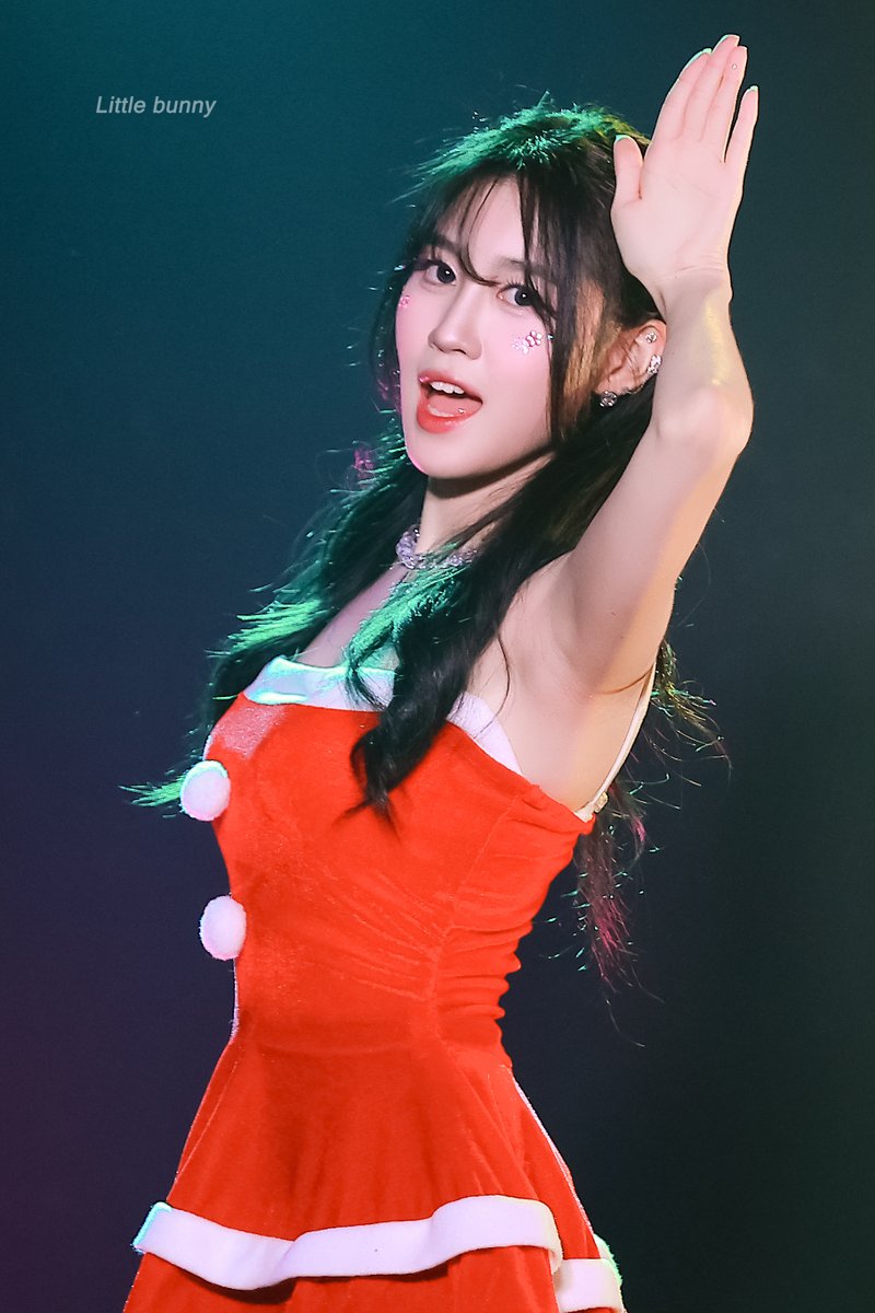 little_bunny_kr's tweet photo. 231225 TO MY ONLY1 IN TOKYO 1st HQ🐰

#아일리원 #ILY1 #アイリーワン #아라 #ARA #アラ
#ILY1_NewChapter📷#MY_COLOR #Blossom
#TO_MY_ONLY1_IN_TOKYO https://t.co/7AK78d8waX