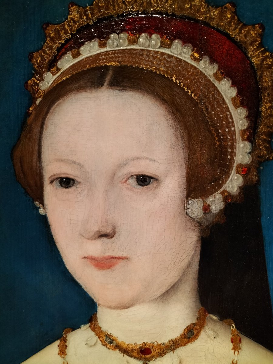 GreyRevisited's tweet photo. Fantastic cleaning work on NPG4451. It looks amazing and you can see so much more 😍😍 #CatherineParr #Tudors #Tudor #Art https://t.co/rB5pfT5qBC