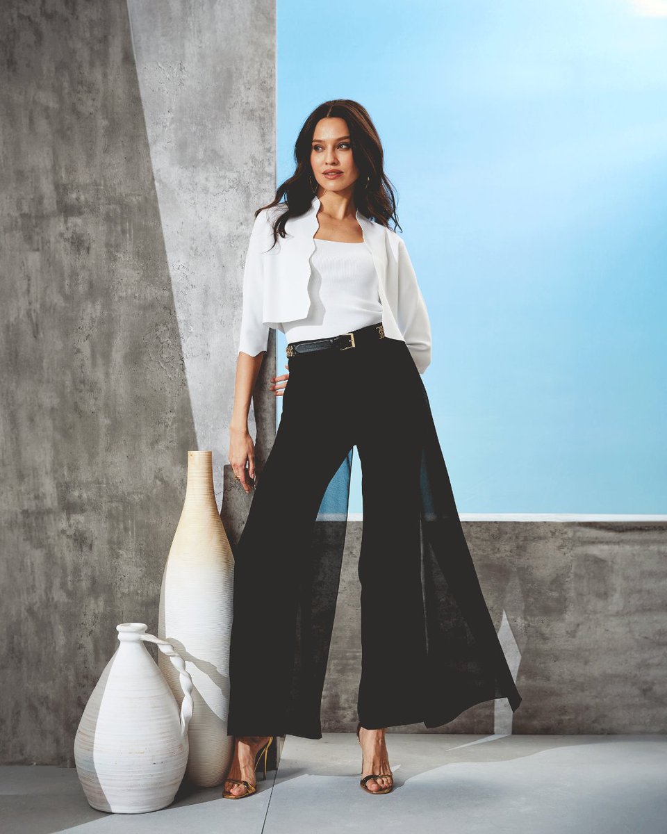 ElieTahari's tweet image. Aries fashion mantra: Be bold, be fearless, be fabulous! 💃 Own the room with your confident style and pair it with a statement accessory like our new chain belt for maximum impact. #StylePower