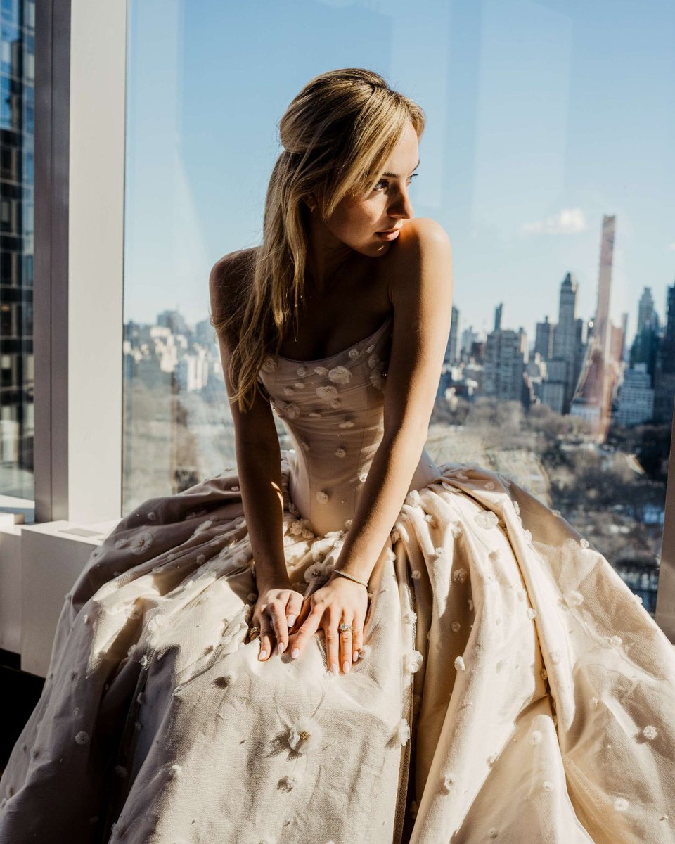 We're in the mood for love this New York Bridal Fashion Week. #MandarinOrientalNewYork #ImAFan #NYCBridalFashionWeek