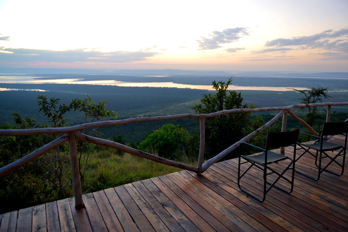 Making plans for the weekend? Remember to include a beautiful view or two 😉

#AkageraRhinoLodge #AkageraNationalPark #VisitRwanda