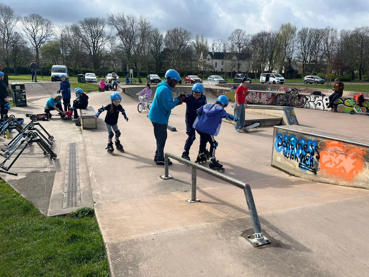 We had a fantastic session at Newsham skatepark today with @SportsAliveNW! We can’t wait for the next one on Thursday! 🛴🛹🛼