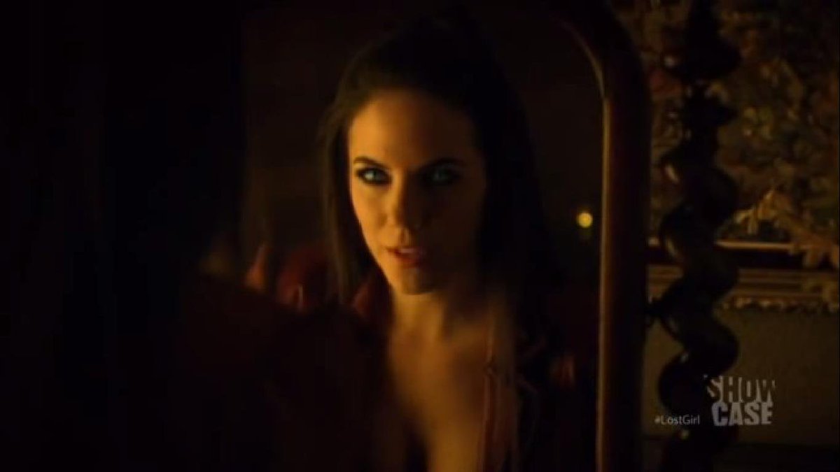 DomiLewis's tweet photo. Happy #TuesFae #Faemily โฃ๏ธ
Souvenirs on Faebook, April, 2012
On @TeamLostGirl FB, 1rst pic (April 1)
"Finale #Faeday Season 2 on Showcase at 9pm!!"
https://t.co/iZThnJC1Yw
On my FB,Pic 2) ๐
ฑ๏ธ๐
พ๏ธ (April 2)๐ฎ
Pic 3) ZoiePalmer herself ๐ธ
#LostGirl ๐#TuesFaemily https://t.co/zSzWP4uSVv