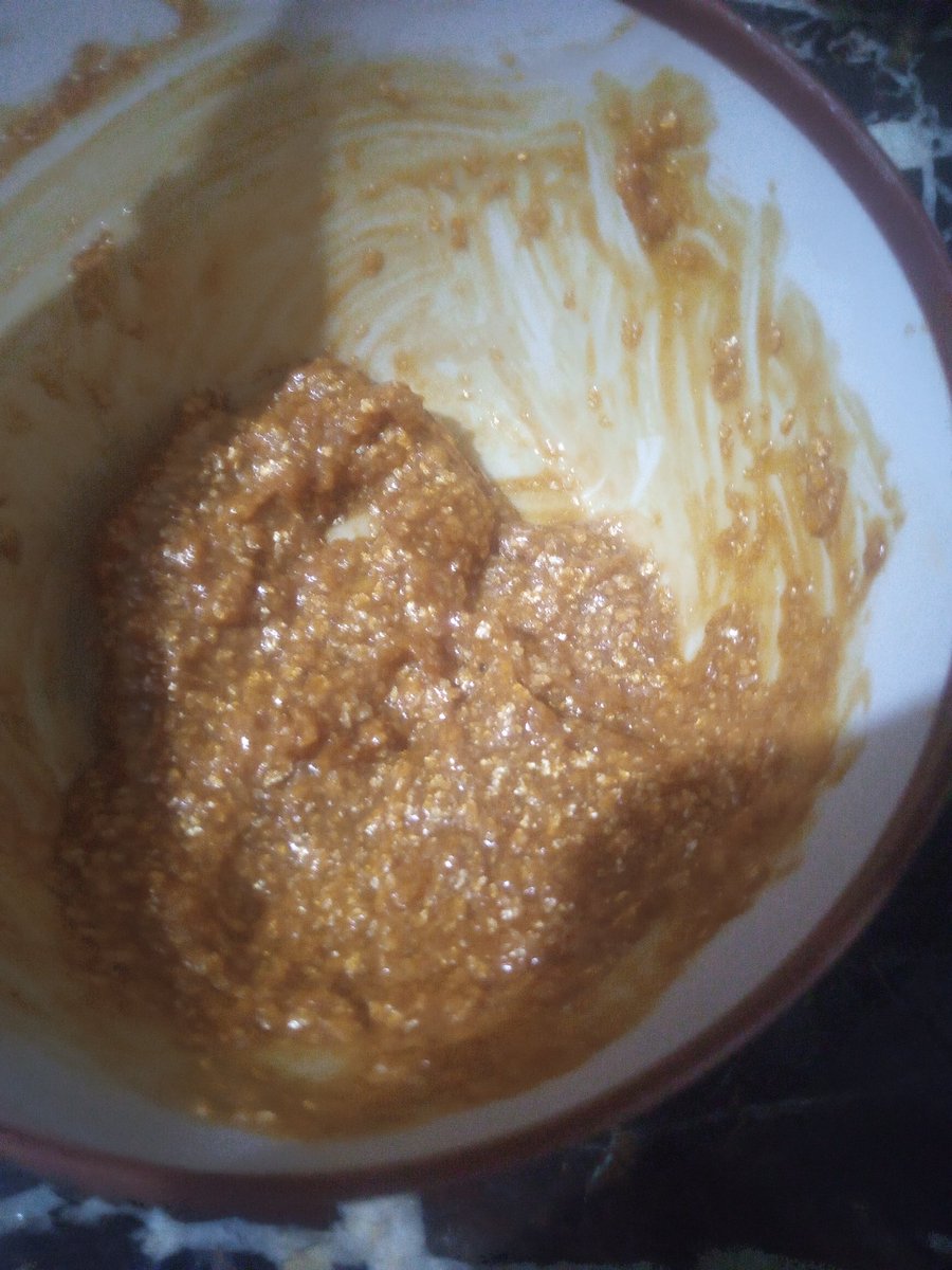 ishahShaikh11's tweet image. #keune Hair color khareeda tha tube open krna pr gajar ka halwa nikla hai 😒😭🤣
Sara paisa pani Mai gaya chapak 🙂
Don't know the reason aisa q nikla tube expire Bhi nahi thi 🙂
Disappointed !
#keunePakistan