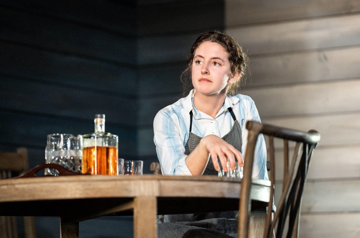 EmptageHallett's tweet photo. IT’S PRESS NIGHT! 📣
Break a leg @louisa_harland 💫
#LongDaysJourneyIntoNight
@SecondHalfProds
⭐️ #castby
@JessicaRonane
#AbbyGalvin
#PoppyApter https://t.co/d9qcgsG0mz