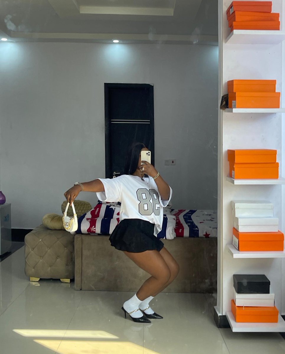 MideIts's tweet image. Been a while where 🫣 let’s get to know each other 🐼