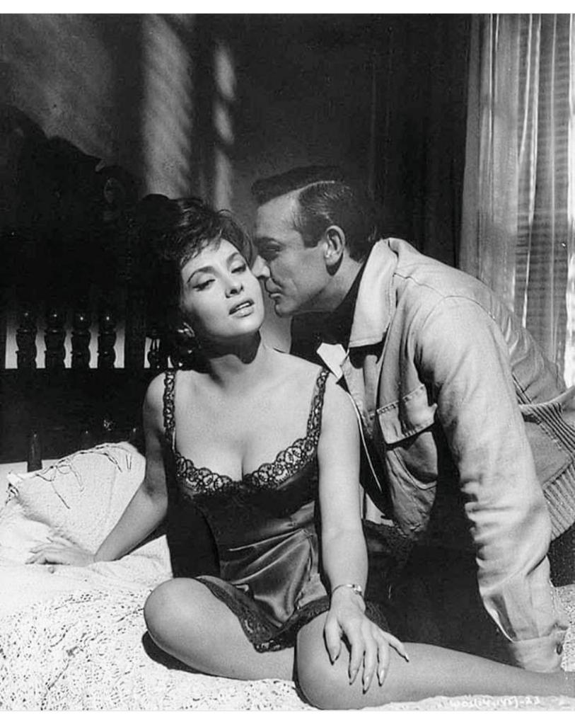 juanborrelli's tweet photo. 1964. Film : La mujer de paja. ¿Protagonistas? https://t.co/0Q310sXK01