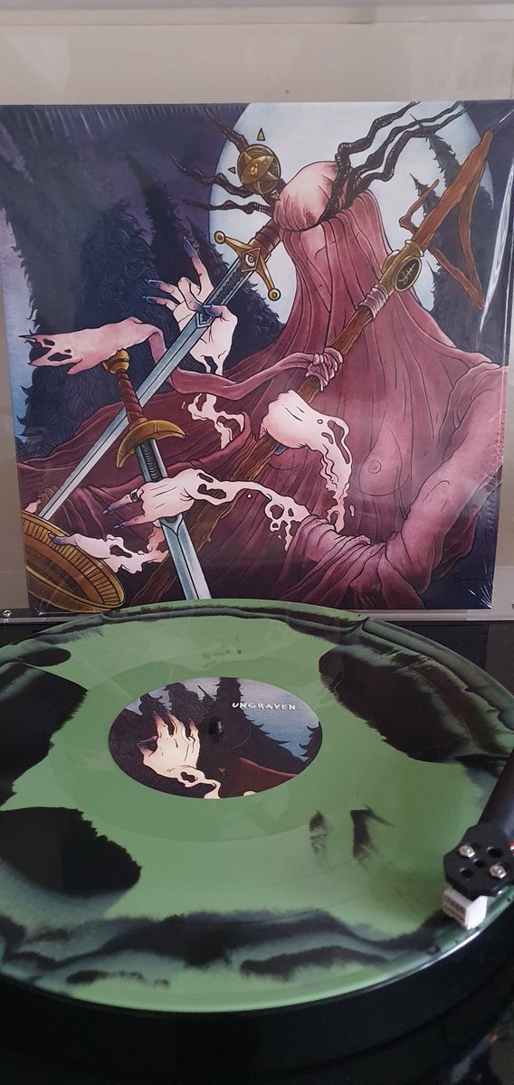 bigeuzi's tweet photo. #NowSpinning #Ungraven #Slomatics #splitalbum #Doom #Sludge #Metal #vinylcollection https://t.co/G5oudZGFuz