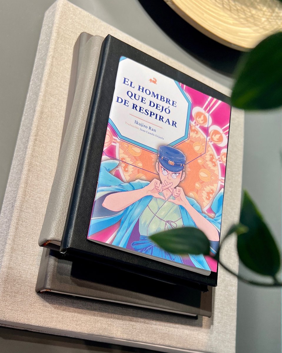tanuki_libros's tweet photo. ¿Qué es lo que habita en tu mente cuando dejas de respirar? 🌬️ Para comenzar el mes de abril te traemos esta recomendación de nuestra colección #Tsundoku, escrito por #IkujiroRan.

#editorialindependiente #literaturajaponesa https://t.co/UttMBWQBEU