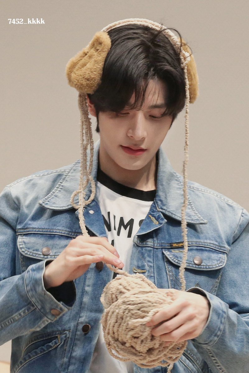 231215 뮤직플랜트 팬싸 

#엔하이픈_제이크 #엔하이픈 #JAKE #ENHYPEN
#ジェイク #제이크
<a href="/ENHYPEN_members/">ENHYPEN</a>