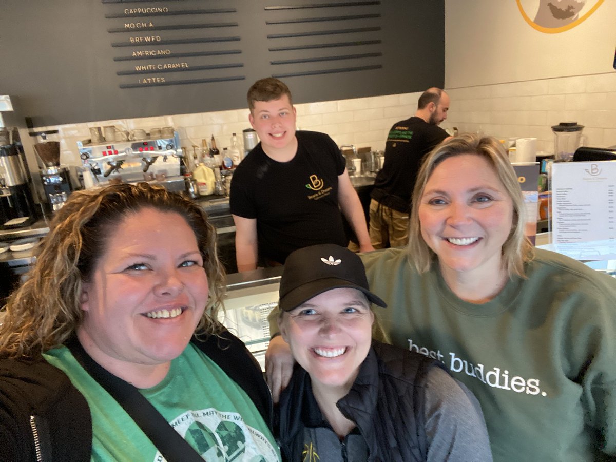 VanessaToner's tweet photo. SUCCESS coffee date at Beans and Dreams. So proud of this @FCPSMaryland SUCESS graduate for working hard at the coffee shop and making and selling these sensory fidgets!!! #coffeedate #proudteacher #fcpssuccess #fcpstogether https://t.co/NGc4Ty1bNV