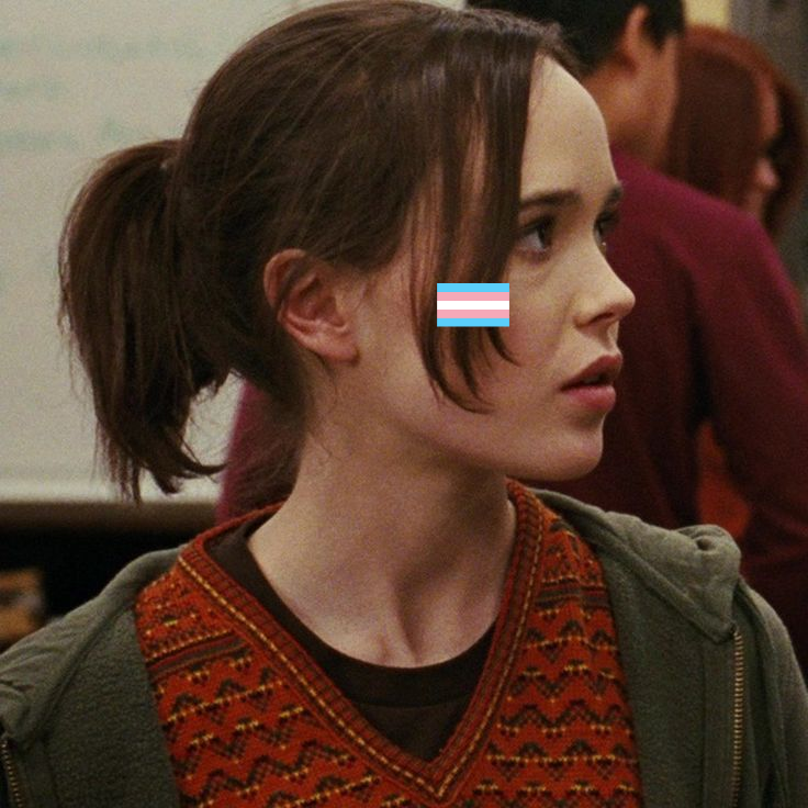 cf2tmascotd's tweet photo. Today's transmasc of the day is Juno MacGuff from Juno (2007)! He is a trans man who uses he/they. They're also bisexual! https://t.co/Z02jsFIdRW