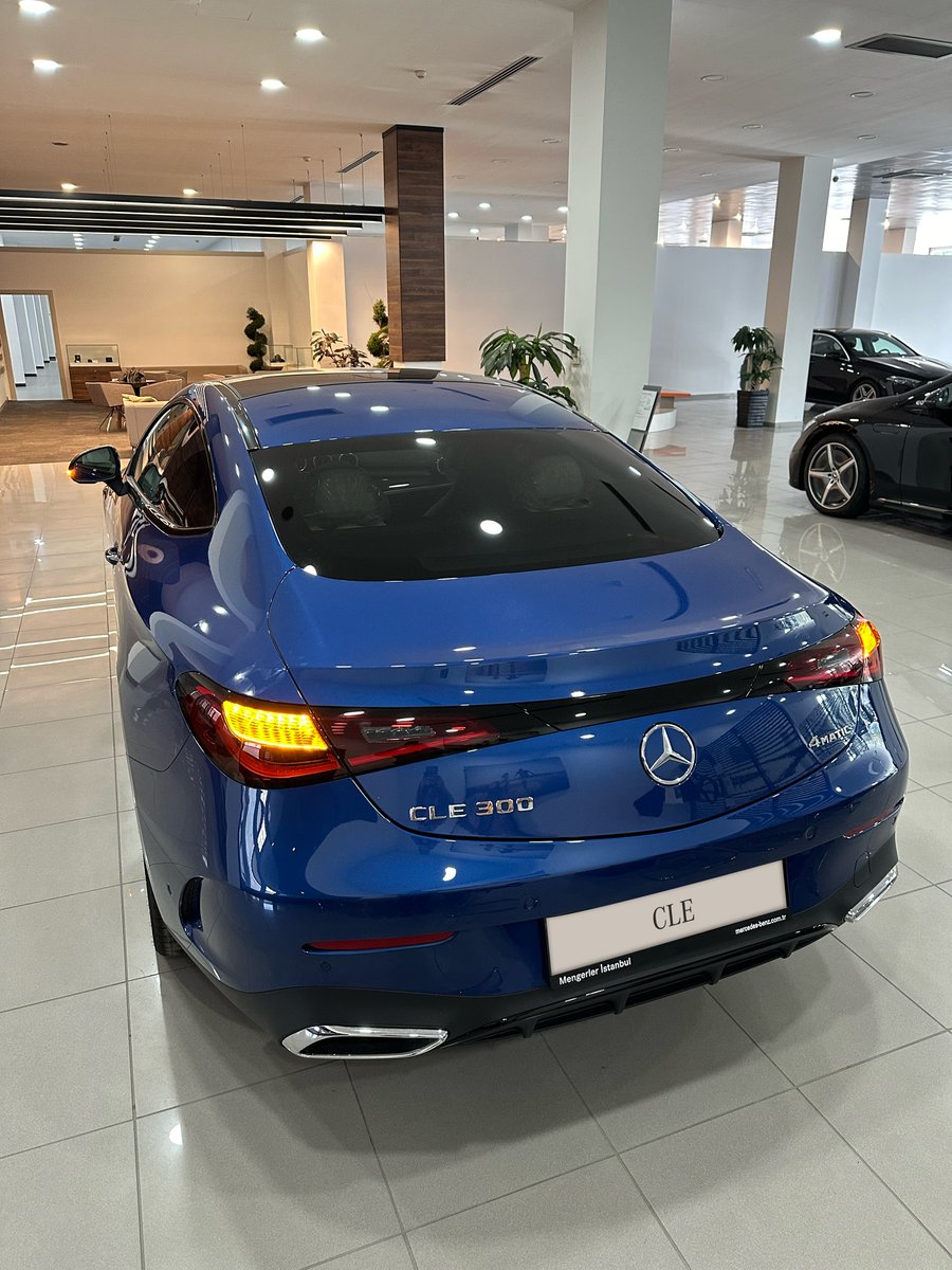 Yeni CLE Coupé 💙 En küçük detayına kadar dinamik.

#MercedesBenzTürkiye #CLECoupé #mercedesbenz #mercedes #cle #mengerler #istanbul #luxurycars #luxury #luxurylifestyle