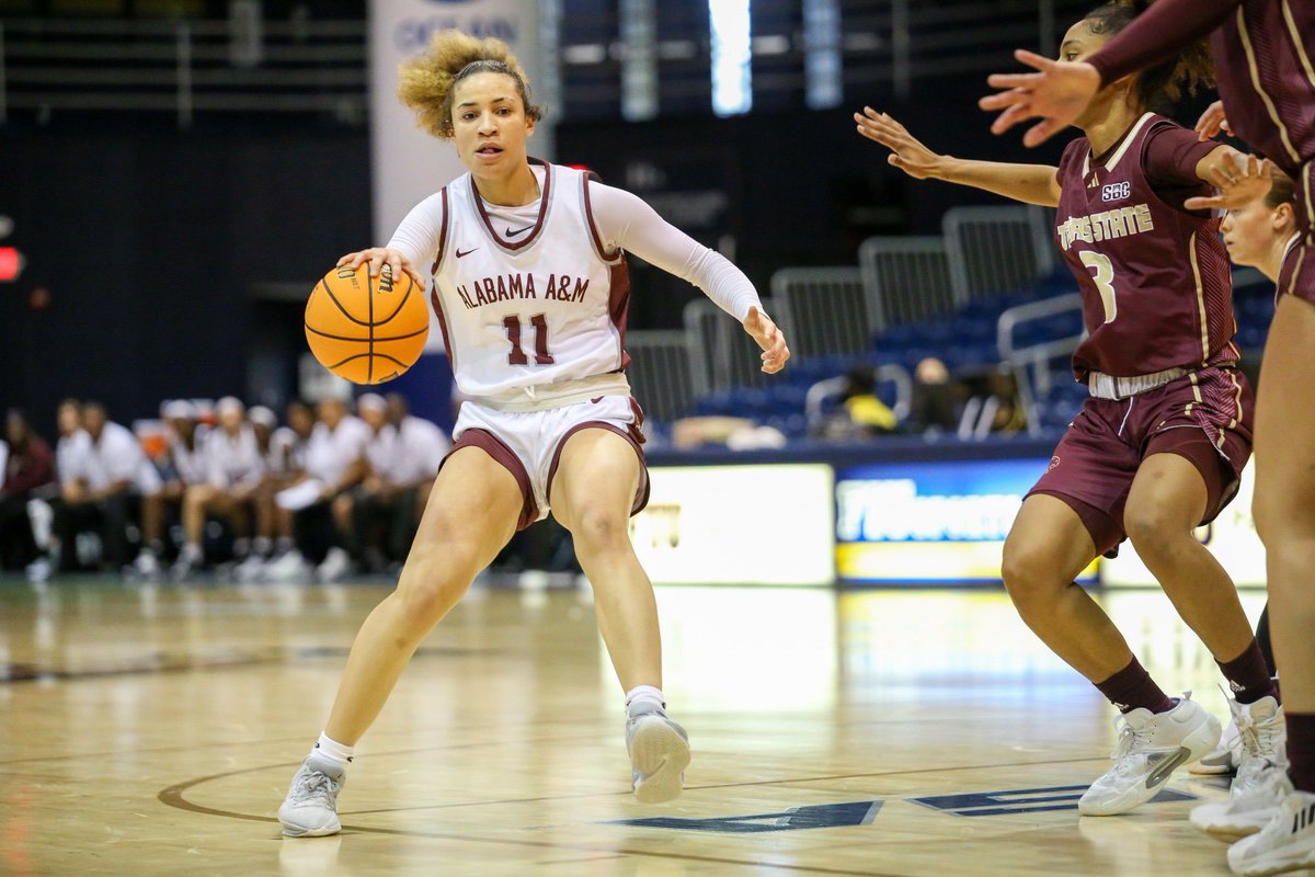 Congratulations to Amiah Simmons for being named to the HBCU DI All-America second team. #HBCUbasketball #SWAC @AAMUBulldogs
