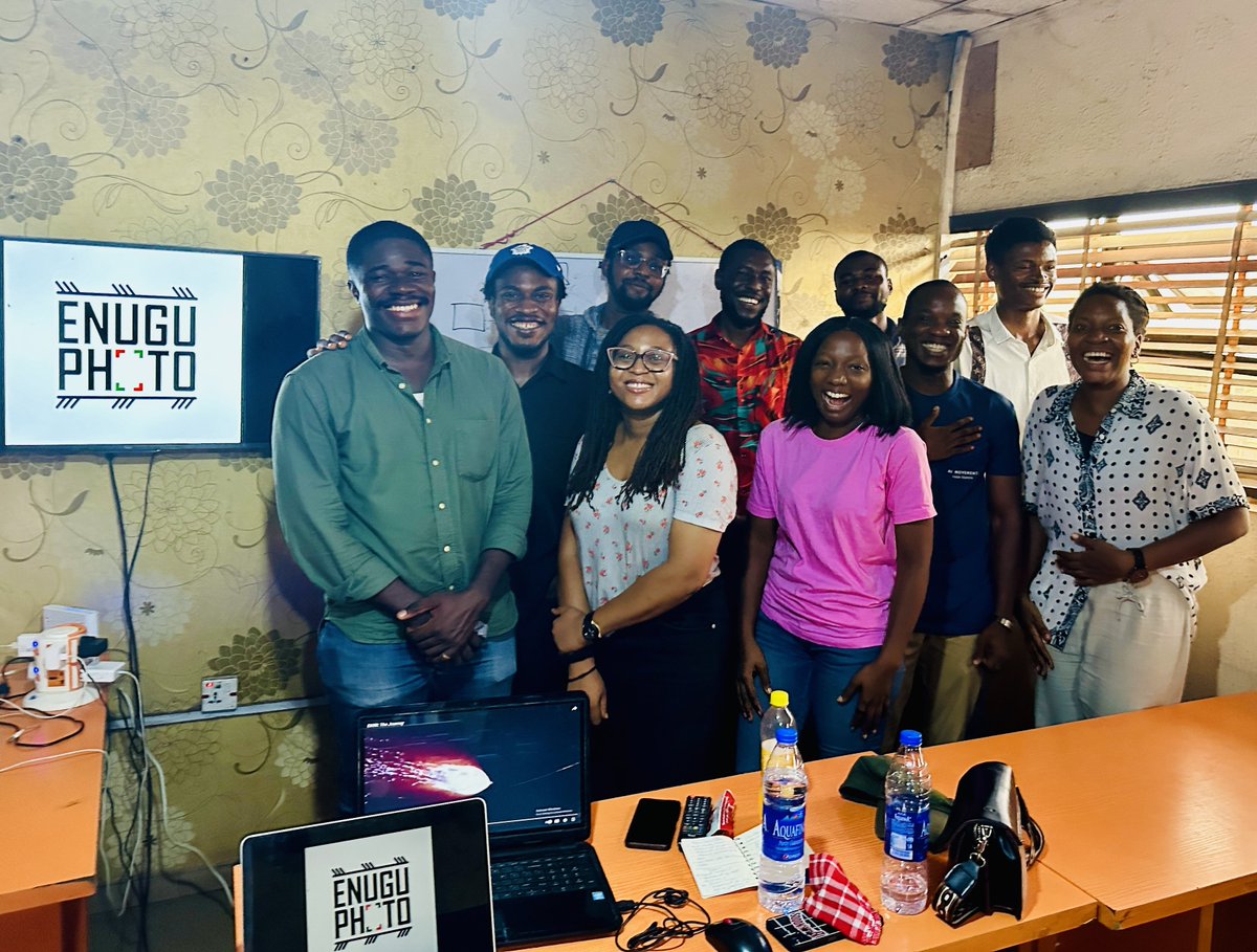 The beautiful smiles capture what this workshop means to us. We appreciate all that showed up and the massive support from our community. Let's do more🤗 #EnuguPhotoFestival