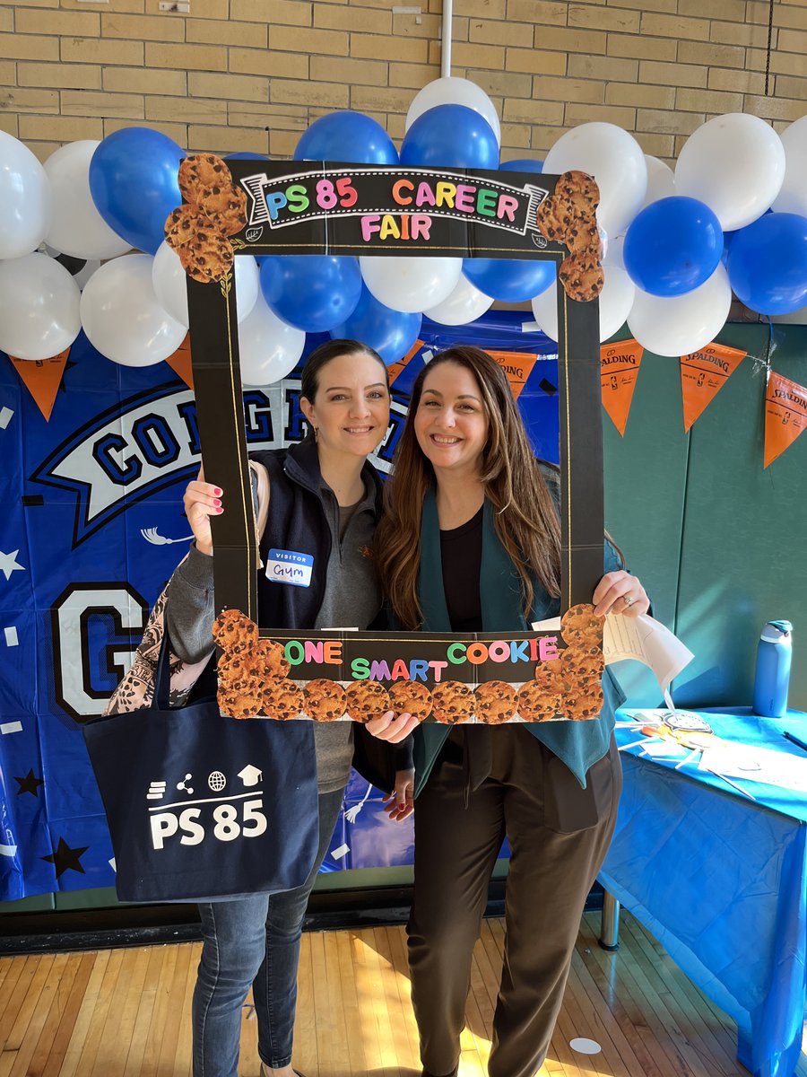 Last month, our Director of Environmental Programs & Climate Initiatives, Kristin Sorbaro, and Professional Engineer Derek Mitchell swapped their usual Design & Construction work sites for the Career Fair Day at PS 85 in #Bronx, NY. ℹ️ About OGS D&C → on.ny.gov/40pwCqK