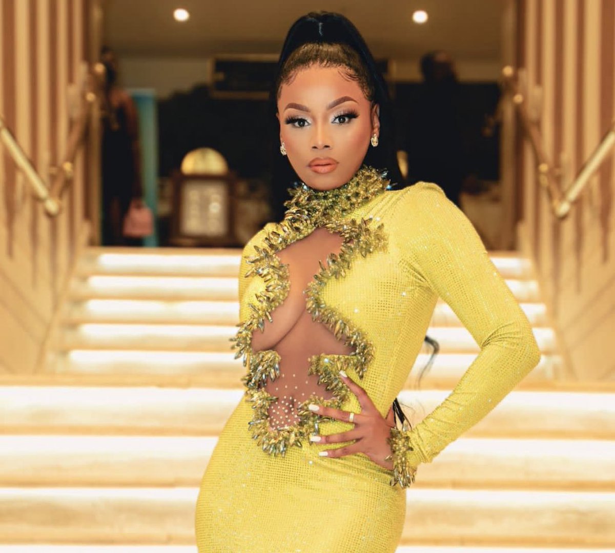 No matter what you say about Bonang, she remain one of the most influential women in South Africa 🇿🇦 

In fact she the woman she think she is,let’s stop the hate