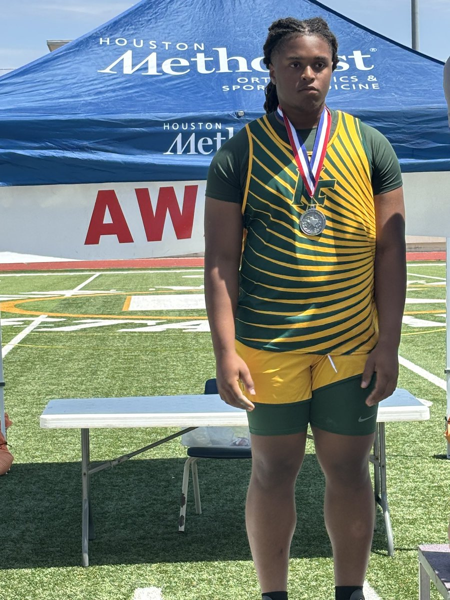 Klein Forest Boys Track and Field tweet media