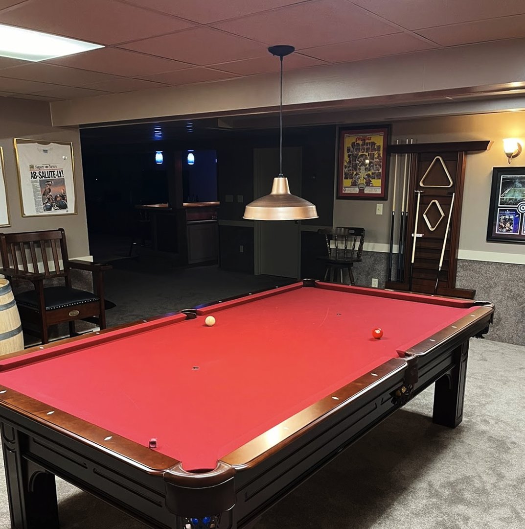 AQLightingGroup's tweet image. Hey there! Looking to add some 💡 style to your space?   Check out the AQ-PENST series pendant lights! They come in cool colors like 🖤 black, ❄️ white, 🔴 red, 🔵 blue, and even fancy finishes like antique brass or copper.

&amp;gt;#LightingGoals #PendantPerfection #LEDstyle #HomeDecor