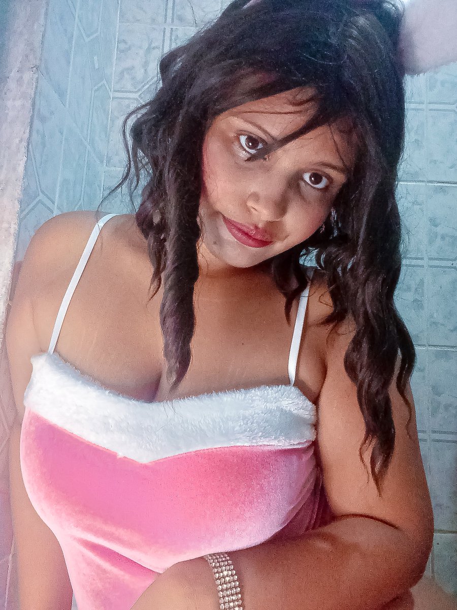 yara_dalida's tweet photo. ⚠️My Onlyfans is on sale, click in the links on comments and enjoy it https://t.co/wSoFy1bLG9