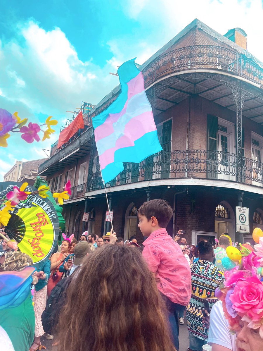 linziedelcyrus's tweet photo. I’ll always love you #NewOrleans 🩷
#gayeaster https://t.co/7QaddC8QB5