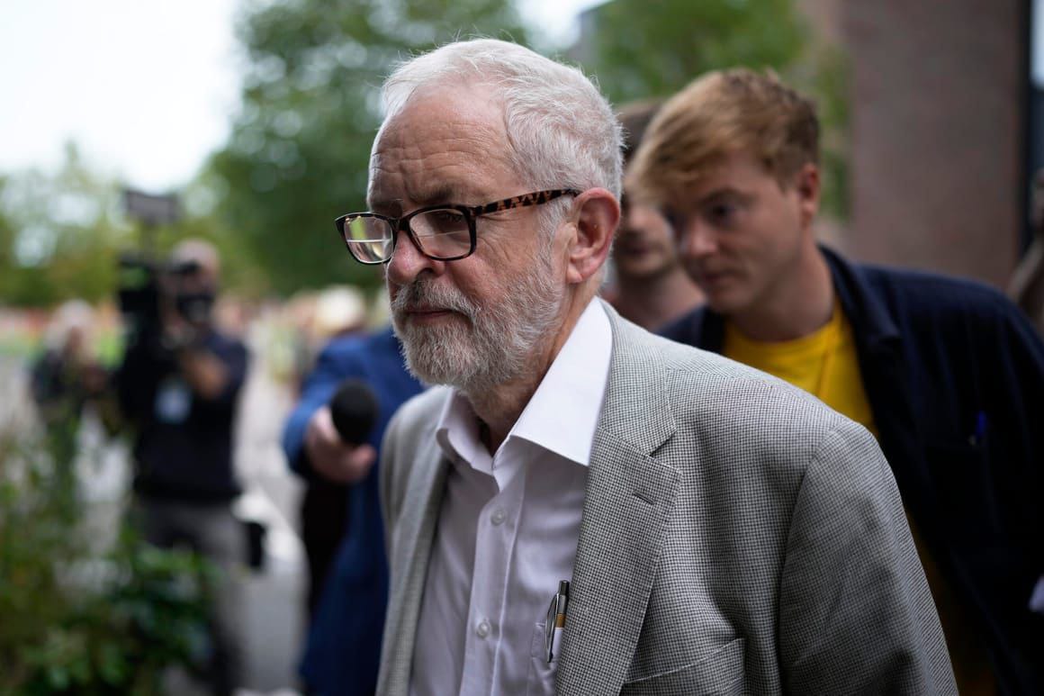 Compassion_1234's tweet photo. Jeremy Corbyn: "This is a war on civilians. On doctors trying to save lives. On aid workers trying to feed 🇵🇸ians. On teachers trying to put a smile on the faces of children. This is a war on humanity — &amp; our govt should never be forgiven for its contemptible complicity." @UN https://t.co/UHiNym2VpJ
