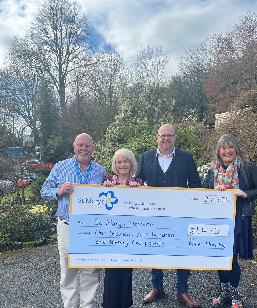 A great big St Marys Hospice thank you to Pete Murphy for popping by the hospice last week with friends Hazel Robinson and Brian May. Pete hosted a fabulous cabaret night in the MKM Marquee at Barrow Raiders last month and raised £1,475 😀 😀 😀