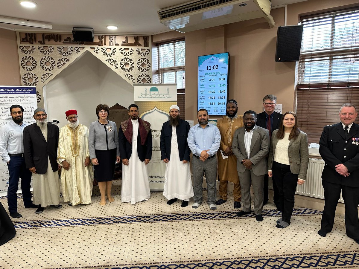 Last week we welcomed the Lord Lieutenant of GM to Eccles Mosque to show her all the great things the Muslim community in Eccles and Salford are doing. It was lovely to have members from Irlam & Cadishead and Langworthy Mosques join to tell us about their communities as well.