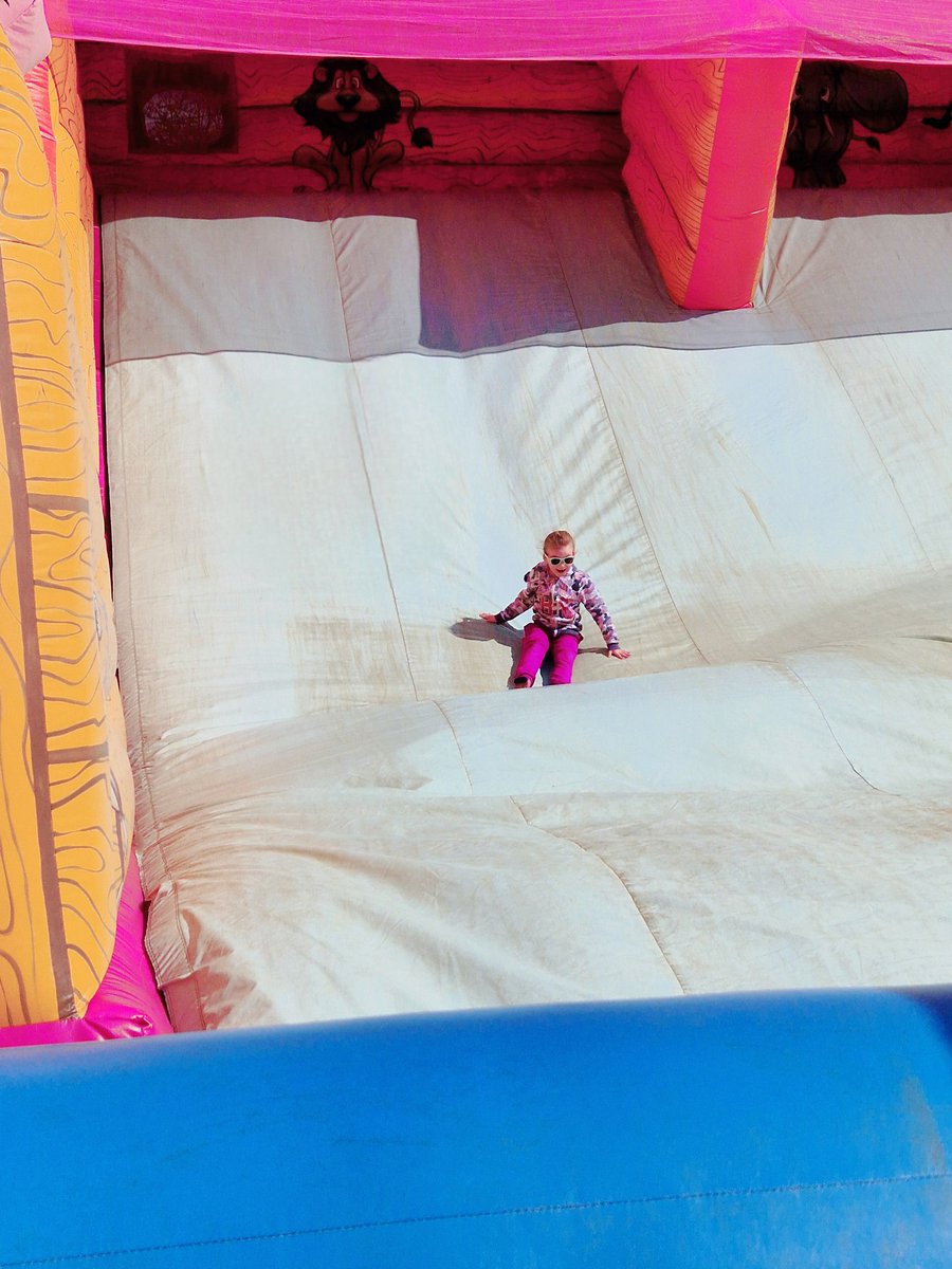 Astra9317's tweet photo. Had a fun day with the kiddo. Now time for catching up on @PodcastSTS as I was asleep for last night's live (midnight my time) and I need my fix https://t.co/iEsouG58lx