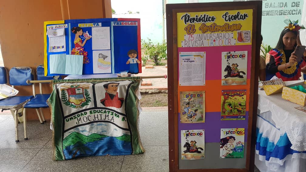 CDCESucre's tweet photo. Con diversas actividades el Centro de Desarrollo de la Calidad Educativa de la  Parroquia Ayacucho, celebró los 75 Aniversario de la Revista Tricolor. 

#JuntosPorLaPaz 
#GestiónCumunicacionalSucre 
#SucreExcelenciaEducativa 
#Educación 
#Mppe
@NicolasMaduro 
@MPPEDUCACION https://t.co/EKC523YpXK