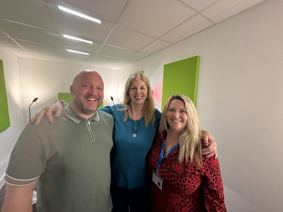 Did you miss it? Catchup with me & @julesserkin on the #BBunker Radio Show with guests Jon @EasiChat Penny @Penny_Williams of @kenwardtrust Listen here kentbusinessradio.co.uk/show-674/