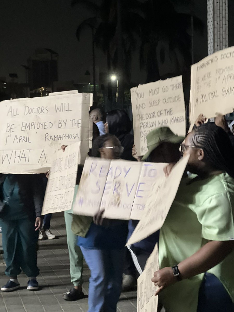 Dr Dlamini Thabani tweet media