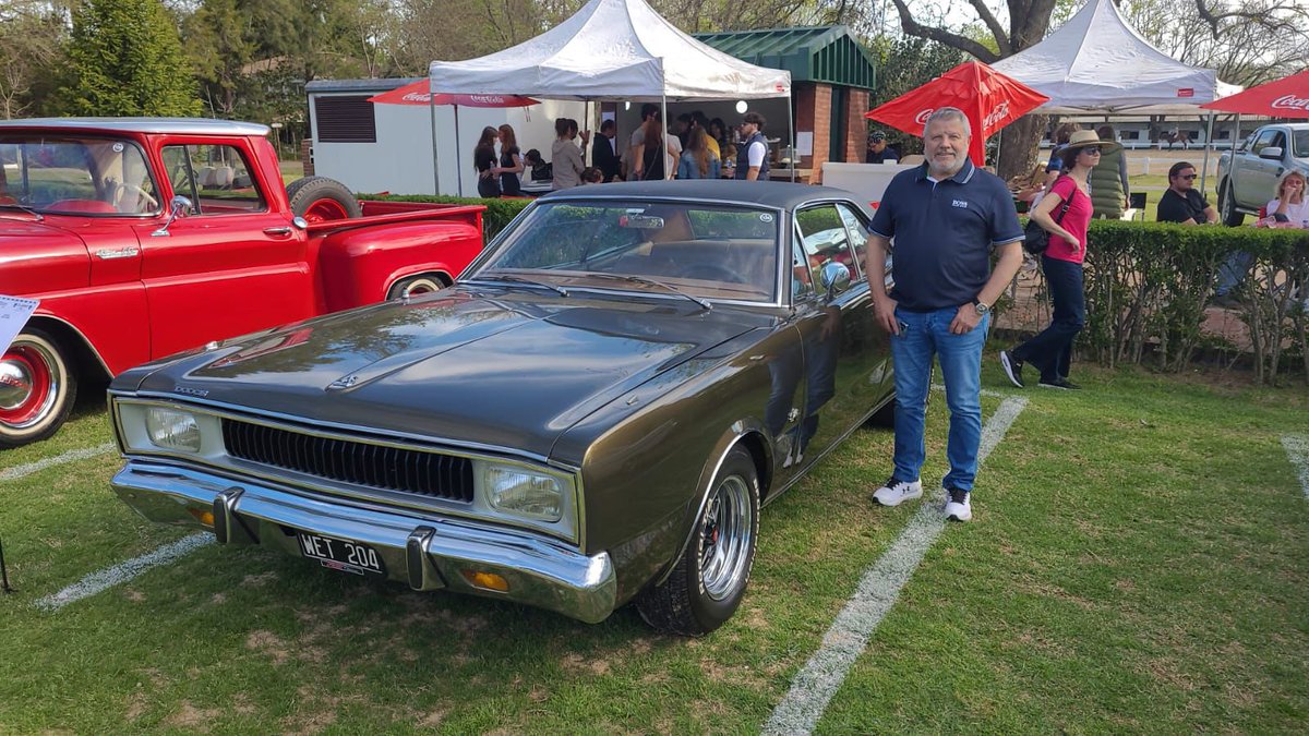 .<a href="/ERC_Radio/">EntreRuedasYCaminos</a> de 22:00 a 23:00 por a.m. 830 en los grandes especiales de #EntreRuedasYCaminos hoy nos visita el piloto Rubén #Tano Salerno <a href="/tanosalerno/">Ruben Salerno</a> radiodelpueblo.com.ar equipoalaschapas.com <a href="/pueblo830/">RadioDelPueblo830</a>