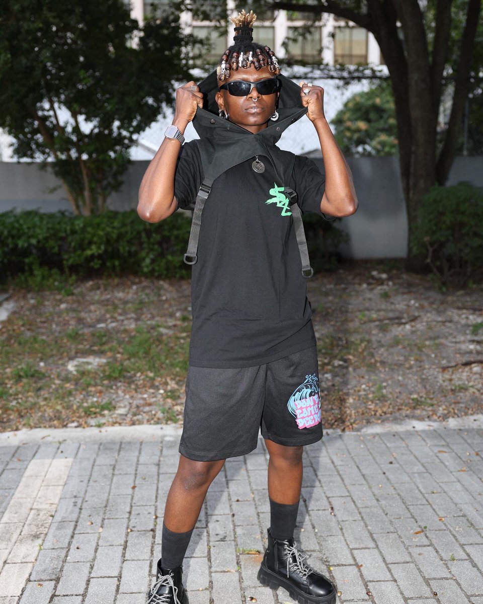 FollowImperial's tweet photo. WELCOME 2 SZN 2 😈💻💰

PRADA BAGS OFFICIAL VIDEO OUT NOW😈💻💰

https://t.co/QT8v7qiMZg

Song: PRADA BAGS X HAIL PHARAOH

📸: @BKRACTD 

#WELCOME2SZN2 #imperial #newmerch #streetwear #streetwearfashion #preorder #newmusic #allplatforms #spotify #applemusic #youtube #musicvideo https://t.co/QL21rHS5yr