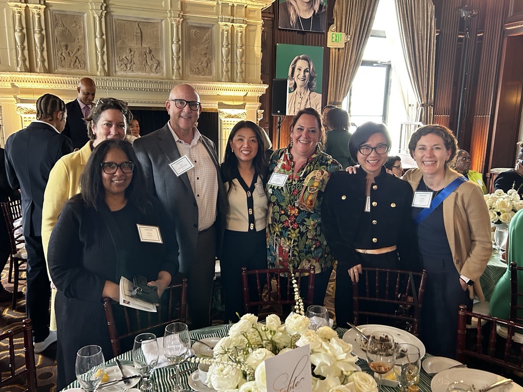 It was a privilege to attend the luncheon honoring Inspiring Women of the Bay Area this past week. This was a great way to highlight the powerful women leading the Bay Area and the work they have accomplished this past year. #BayArea #WomensHistoryMonth