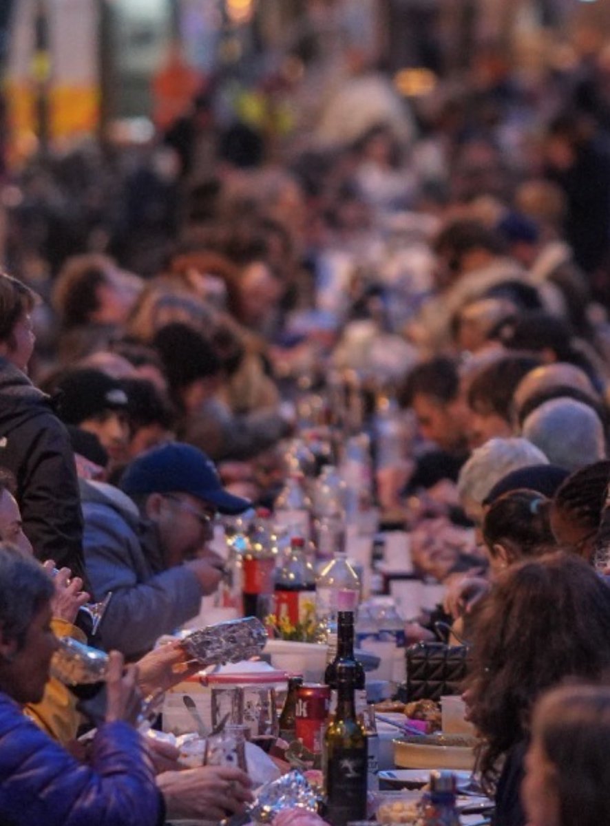 Een Iftar en een paasbrunch: een groot saamhorigheidsgevoel op een kleinschalige school.